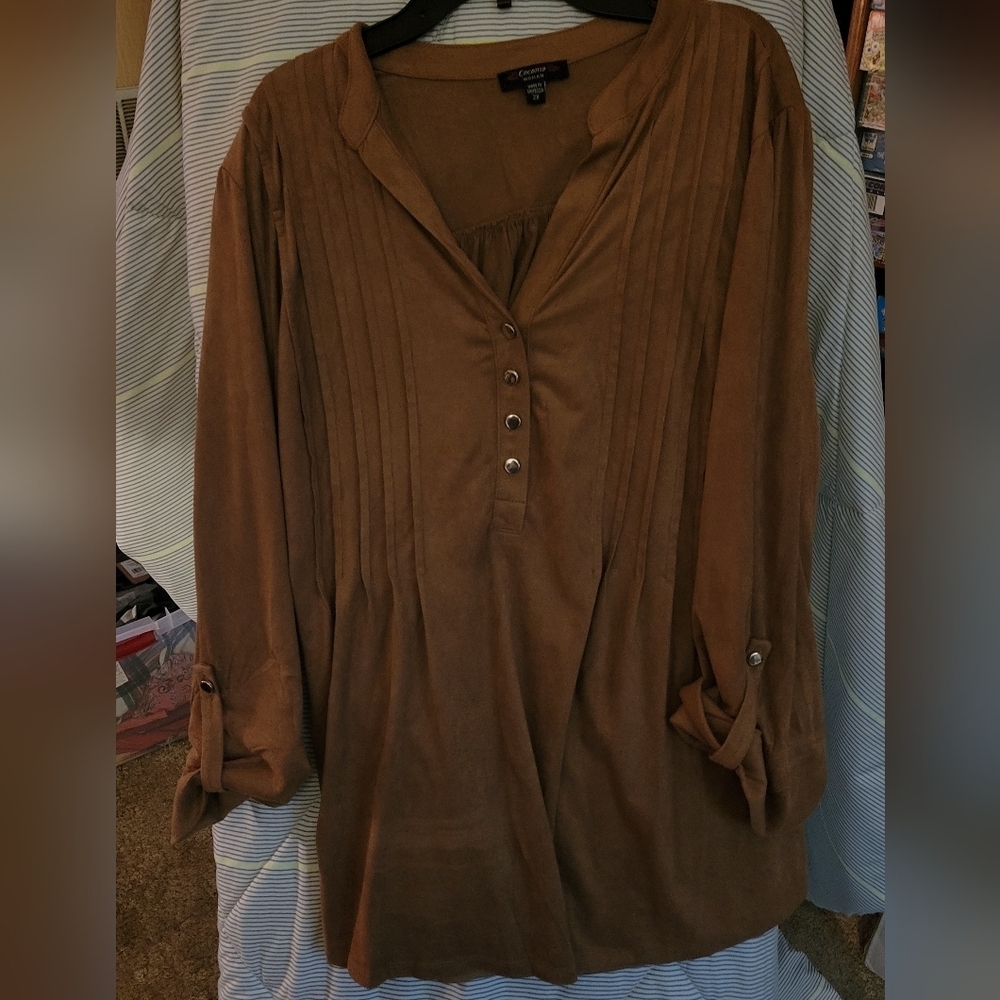 Cocomo Woman Brown Suede Like 3/4 Sleeve Button Up Blouse 2X